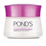 Pond's Flawless Radiance Mattifying Day Cream 50ml